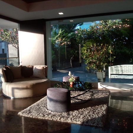 Serenity Wongamat Apartments Pattaya Luaran gambar