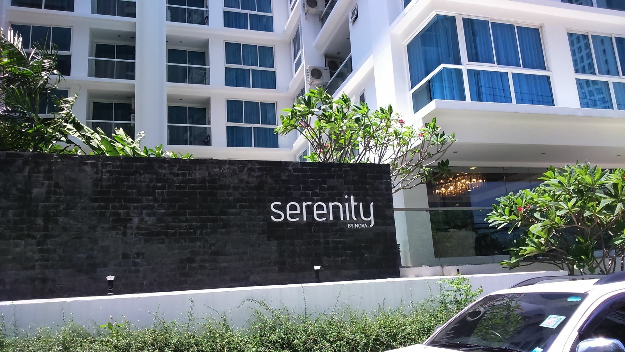 Serenity Wongamat Apartments Pattaya Luaran gambar